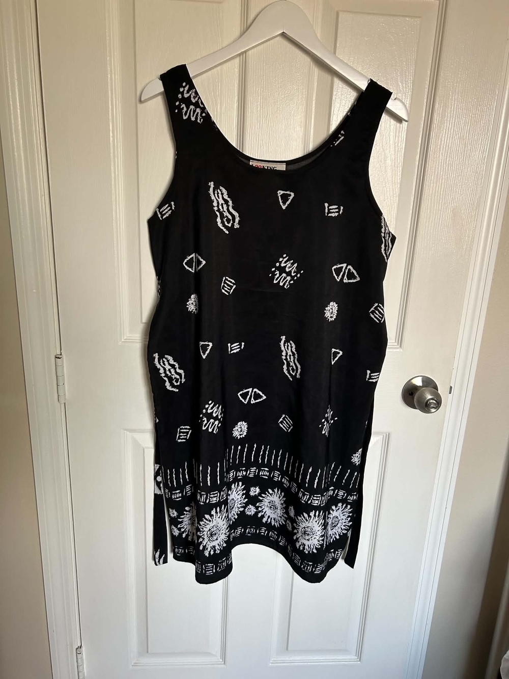 Looking Good Vintage Black White Abstract Print Sleeveless Dress Size Large